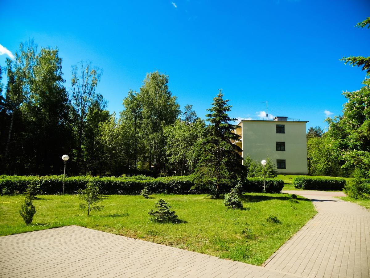 Narochanskiy Bereg Sanatorium エクステリア 写真
