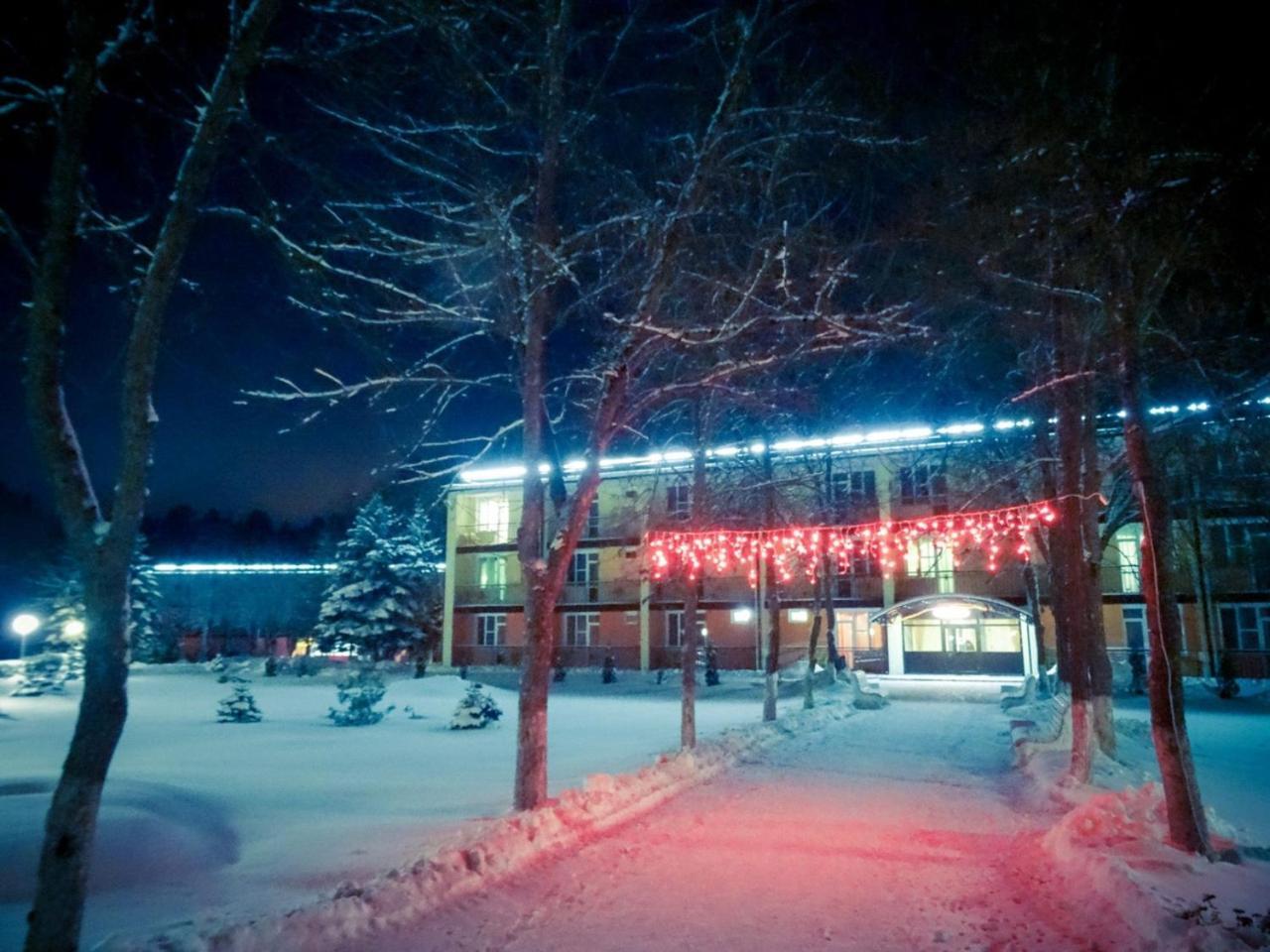Narochanskiy Bereg Sanatorium エクステリア 写真